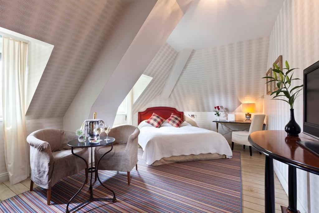 Chateau De Germigney Port-Lesney Eksteriør billede